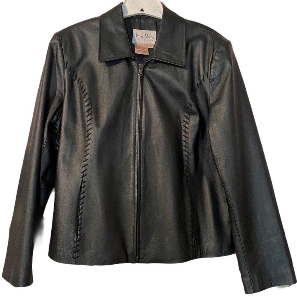 Pamela McCoy Collection Genuine Leather Jacket!